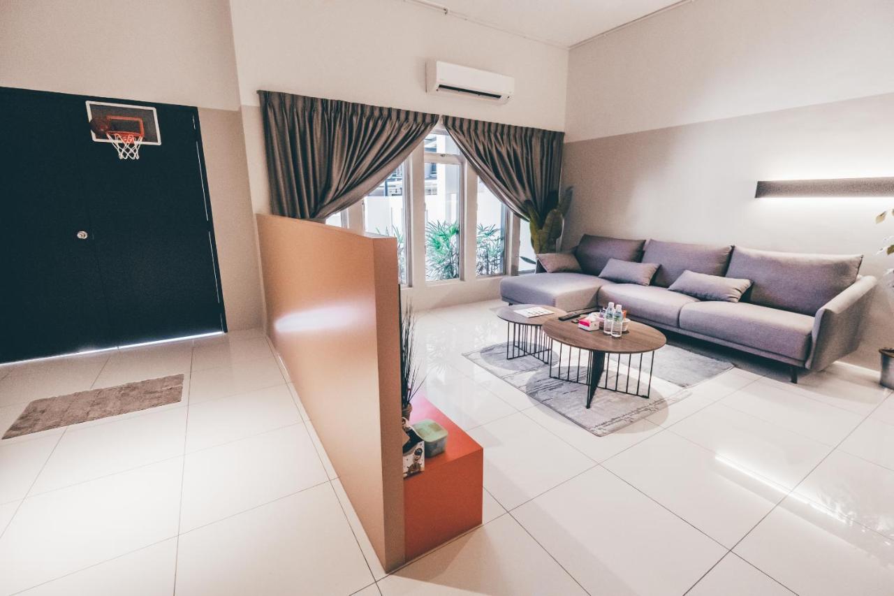 J Residence Бантинг Экстерьер фото